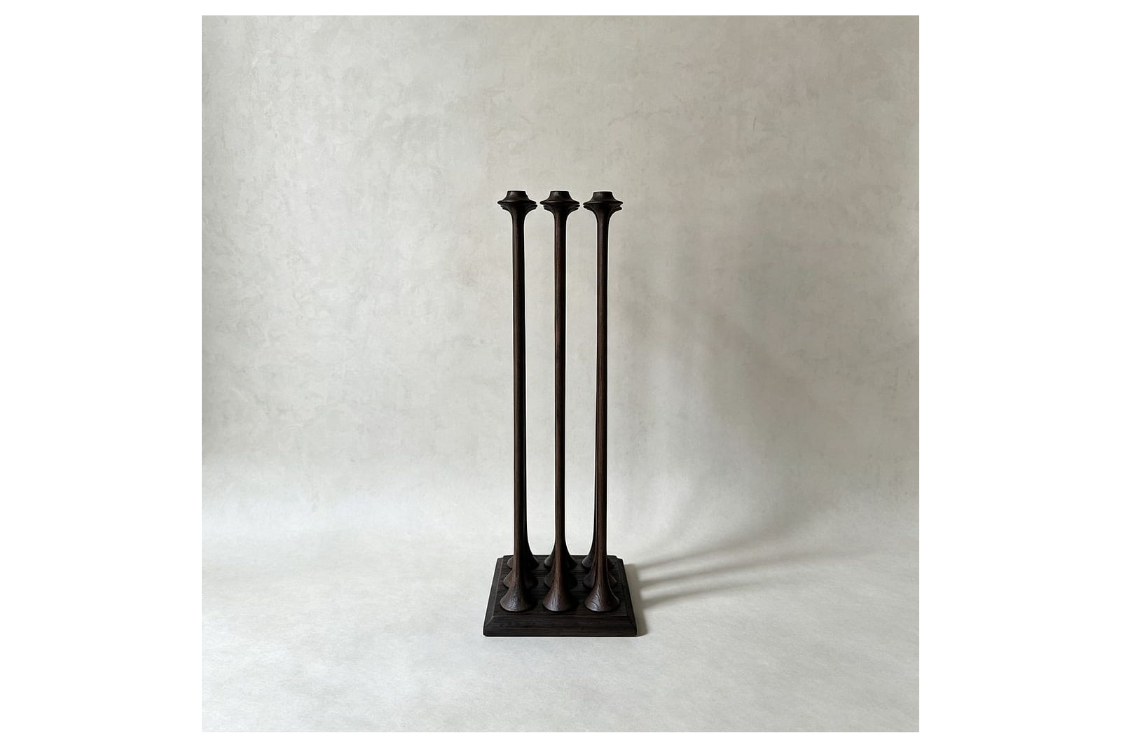 SHUTING