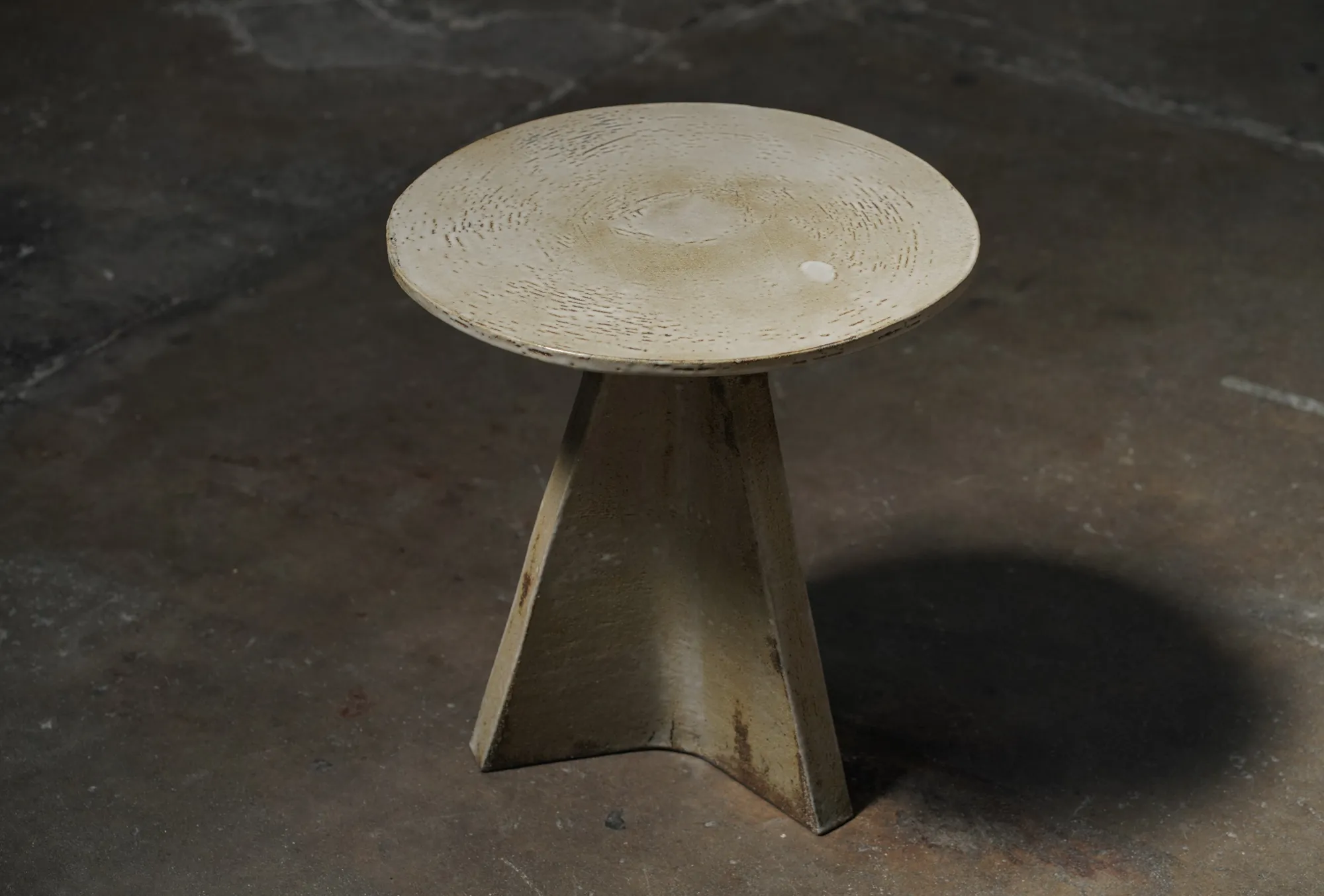 Kirin Side Table, Lichen