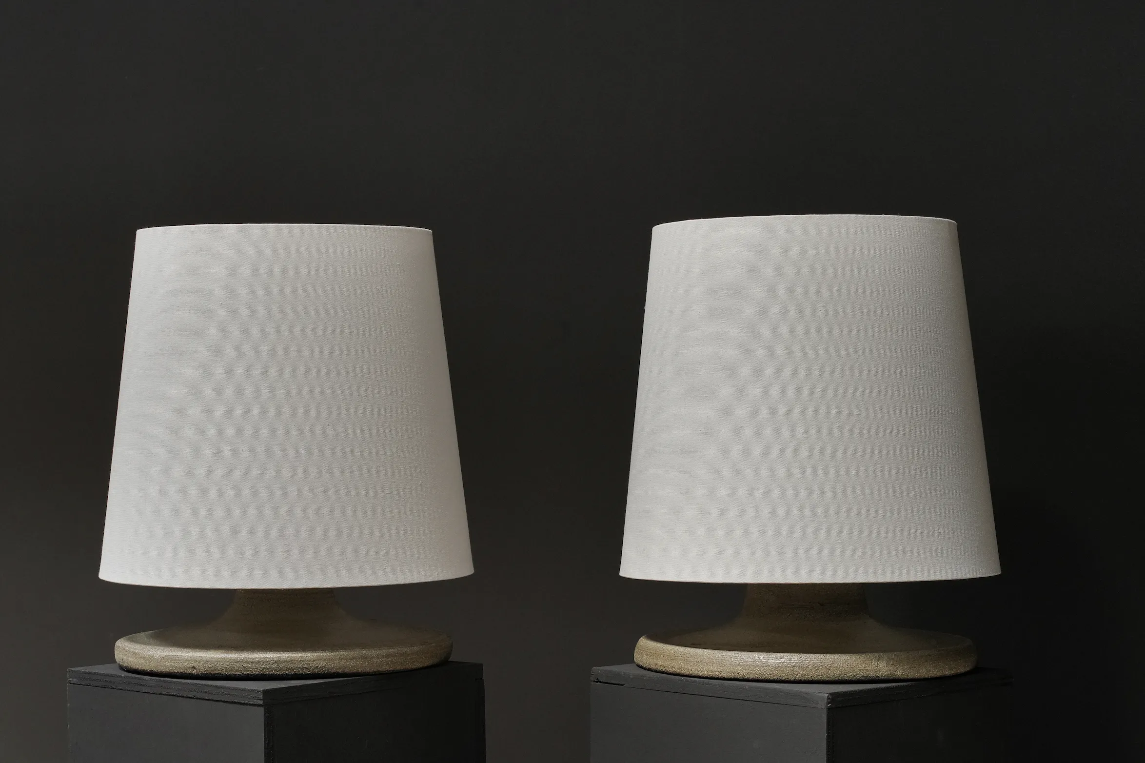 Lichen Pedestal Lamp