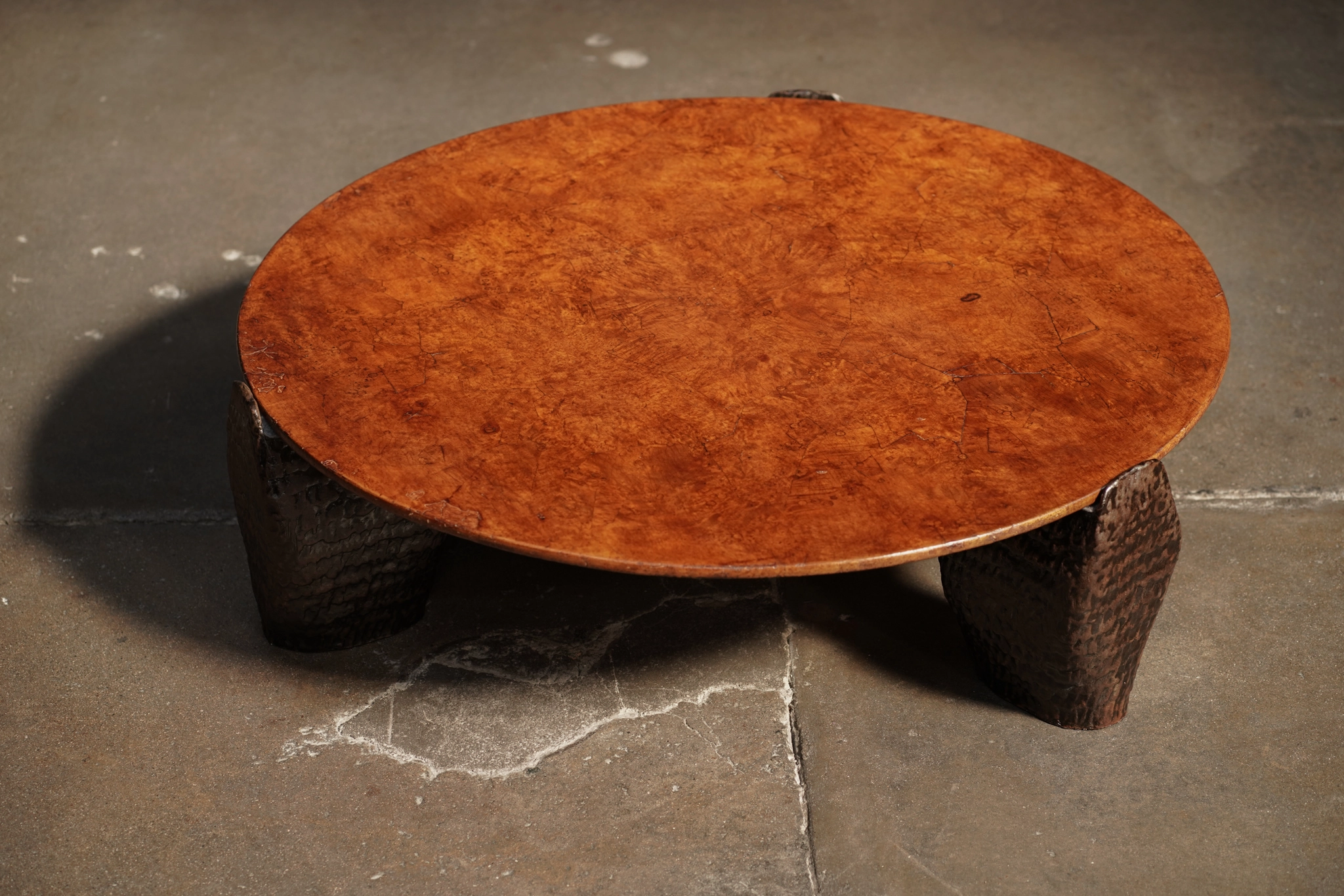 Ceramic Base Round Coffee Table	